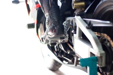 Moto kırmızı spor bisikletle çizme Deri Siyah