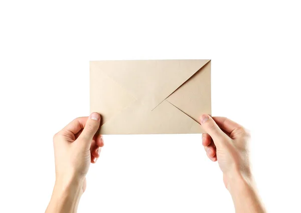 Hand Met Envelop Close Geïsoleerd Witte Achtergrond — Stockfoto