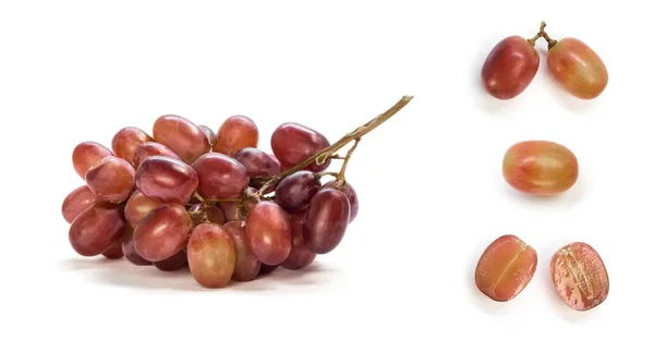 Zestaw Krojonych Ciemnych Winogron Zamknij Drzwi Izolacja Białym Tle — Zdjęcie stockowe