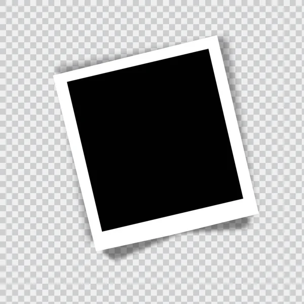 Starý prázdný realistický fotografický rámeček s průhledným stínem na černobílém pozadí. Hranice polaroidu na rodinné album. Vytvořit pomocí nástroje gradient mesh — Stockový vektor