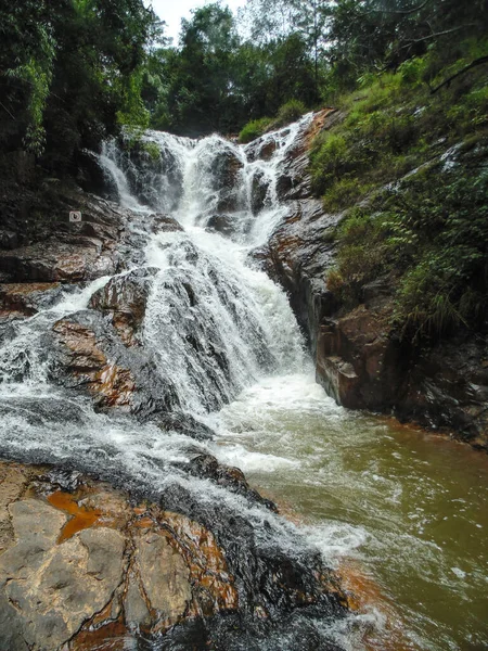 Vodopády Horách Vietnamu — Stock fotografie