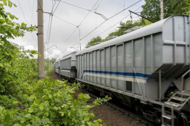 Ufa, Rusya - 06-11-2018: Rus Demiryolları - tahıllı arabalar