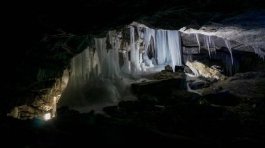 Rusya, Kungur: Buz Mağarası - Buz saçakları