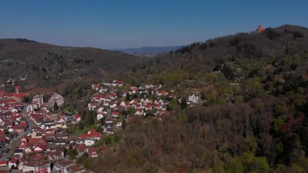 Kale Wachenburg Windeck Kalesi Üzerinde Güzel Akşam Uçuş Weinheim Şehri — Stok video