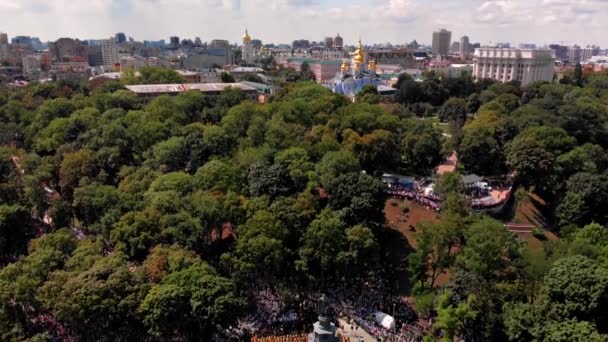 Kiev Ukraine July 2019 Prayer Service Monument Vladimir Great Parishioners — Stock Video