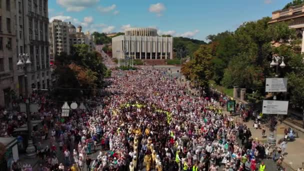 Kiev Ucraina Luglio 2019 Processione Religiosa Dei Cristiani Ortodossi Nella — Video Stock