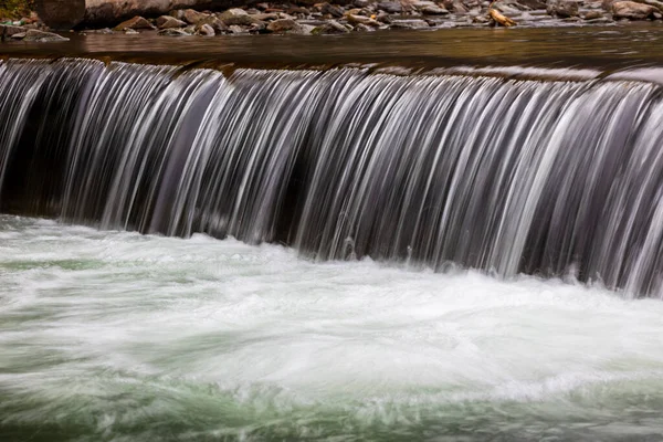 Hermosos Arroyos Pequeñas Cascadas Cerca Gran Cascada Los Cárpatos Shypit — Foto de Stock