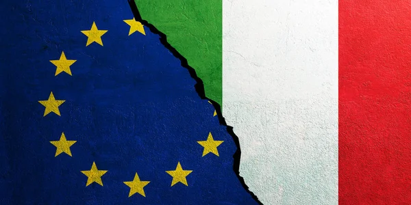 Італія Відносини Italexit Концепцію Прапор Європейського Союзу Італії Тріщинами Стіни — стокове фото