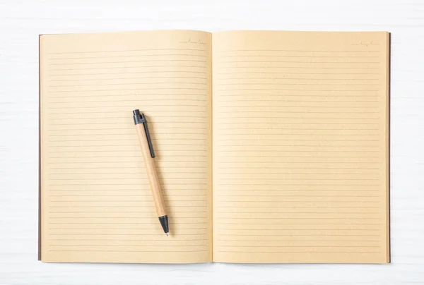 Open Lege School Notebook Dagboek Pen Oude Top Fashioned Witte — Stockfoto