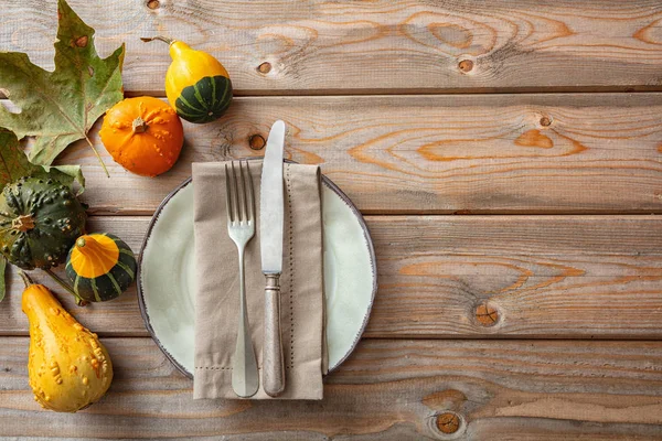 Thanksgiving Concept Colorful Pumpkins Place Setting Rustic Wooden Table Copy — Stock Photo, Image