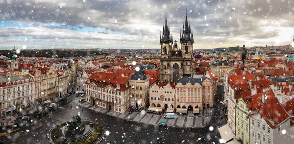 Atemberaubender Panoramablick Auf Prag Und Den Altstadtplatz Bei Schneefall Tschechische — Stockfoto