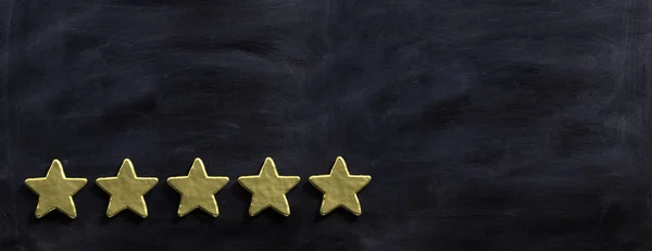 Sterren Ranking Klant Feedback Concept Vijf Gouden Sterren Geïsoleerd Zwarte — Stockfoto