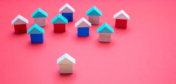 Immobilier Concept Exceptionnel Modèle Maison Devant Les Autres Fond Couleur — Photo