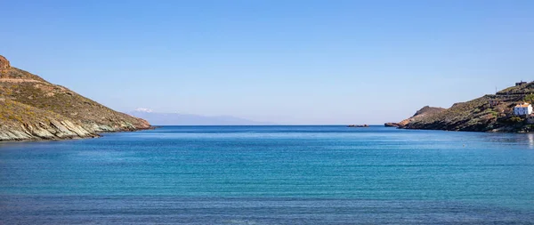 Greece. Aegean sea. Blue sky and calm sea water texture background — Stock Photo, Image