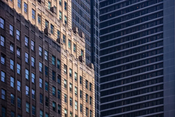 New York, Manhattan şehir merkezinde. Gökdelenler arka plan