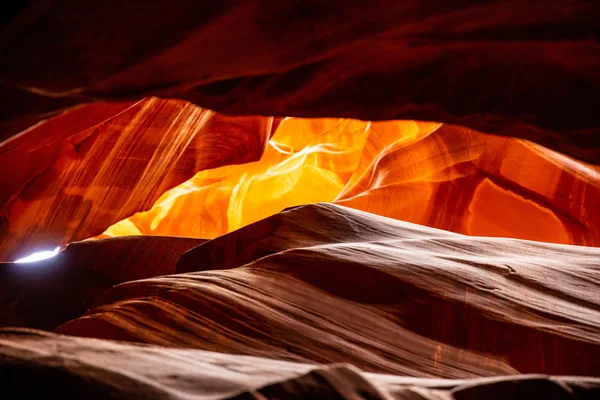 Antilopenschlucht, in der Nähe von Page, arizona, usa. Sandsteinformationen auf Navajo Nation — Stockfoto