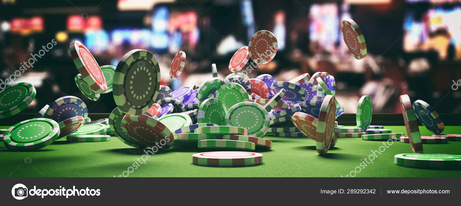 Fichas de poker caindo na mesa de roleta de feltro verde, fundo interior do  casino borrão. ilustração 3d — Foto © gioiak2 #289292342, image size:1600x717