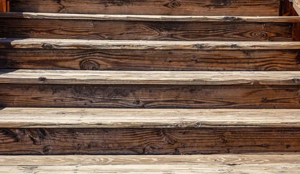 Trä steg gammal, går upp, full textur bakgrund — Stockfoto