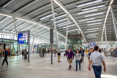Utrecht Centraal, Merkez istasyon iç. Hollanda