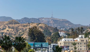 Hollywood tabelası, Hollywoodland tabelası olarak da bilinir. La, California, ABD.