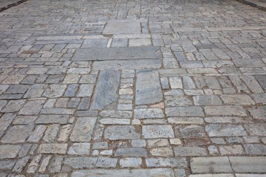 Mermer taşlı kaldırım, arka plan, yüksek açı manzaralı. Atina, Yunanistan. Akropolis, Atina 'ya giden kaldırım taşı yolu, perspektif