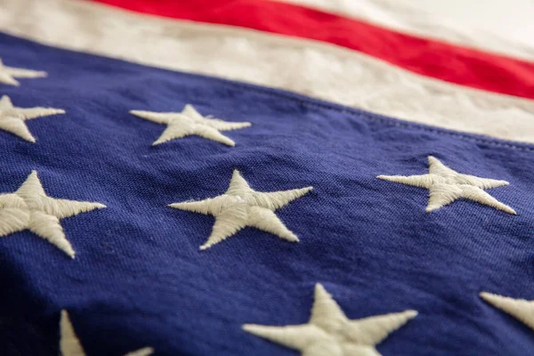 ABD bayrak ekibi, yakın çekim görüntüsü. Amerikan bayraklı arka plan dokusu. Anma Günü ve 4 Temmuz, Bağımsızlık Günü konsepti
