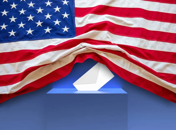 Amerikaans Verkiezingsconcept Witte Enveloppe Stembus Slot Amerikaanse Vlag Blauwe Kleur — Stockfoto