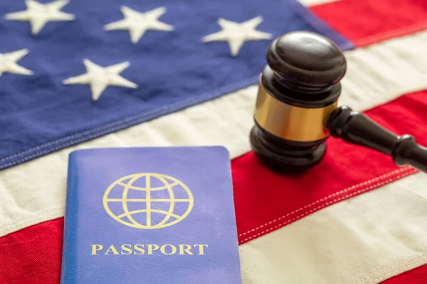 Blue Passport Judge Gavel Usa Flag Background Closeup View Immigration — Stock Photo, Image