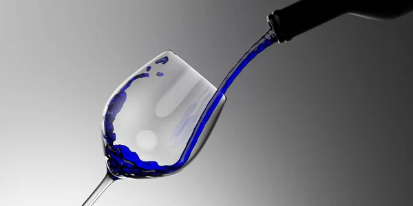 Weinguss Weinflasche Gießt Wein Blauer Farbe Einem Kristallglas Farbverlauf Grauen — Stockfoto