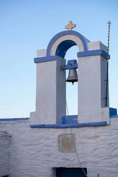 Kleiner Kirchturm Detail Weiße Und Blaue Farben Natur Und Blauer — Stockfoto