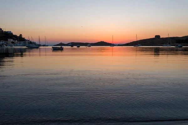 Kea Tzia Island Cyclades Greece Vourkari Marina Sunset Sailboats Sky — Stock Photo, Image