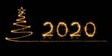 Işıltı havai fişek ile yazılı 2020 