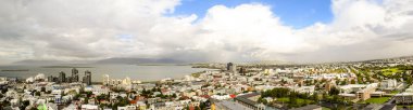 Reykjavik, İzlanda'nın manzarası gündüz sırasında