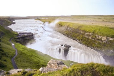 İzlanda, Gulfoss şelale Altın çember yolu üzerinde. Uzun gece zaman pozlama.