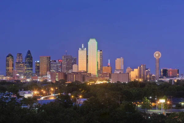 Downtown Dallas Skyline Crepúsculo Com Arranha Céus Eua — Fotografia de Stock
