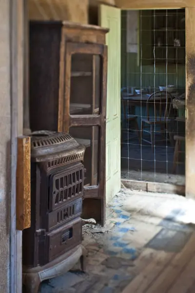 Armário Fogão Cozinha Diluídos Bodie Califórnia Estados Unidos América — Fotografia de Stock