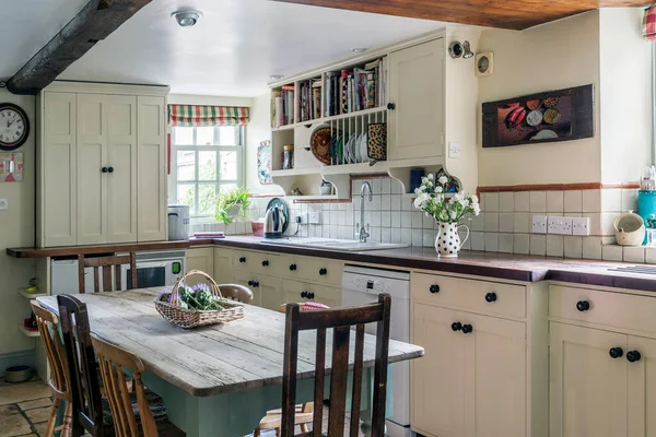 Rustikální Domácí Kuchyně Interiér — Stock fotografie