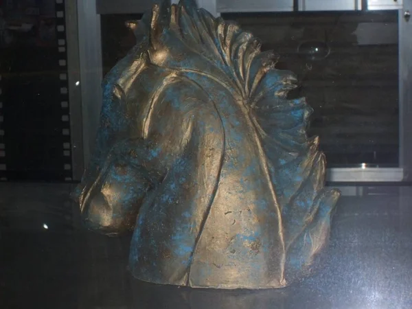Vintage seramik at başı