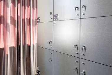 Dolap modern otel veya Pansiyon numaraları ile satır