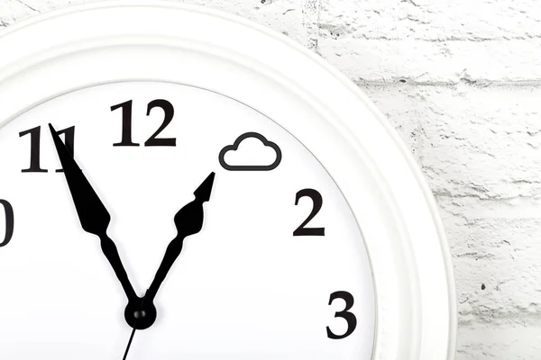 Weather Forecast Concept Clock Showing Weather Cloudy — Stock Photo, Image