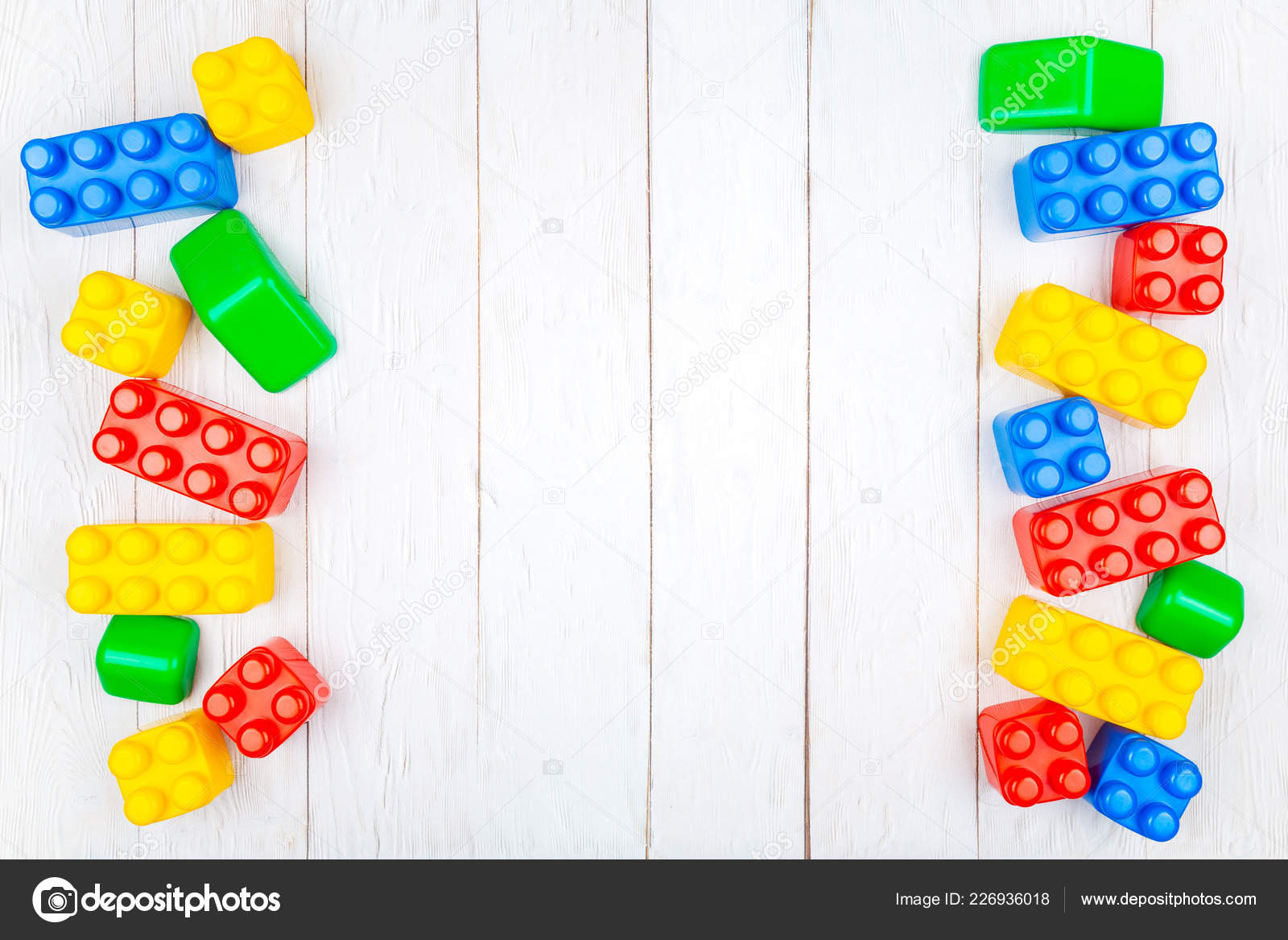 children's plastic building blocks