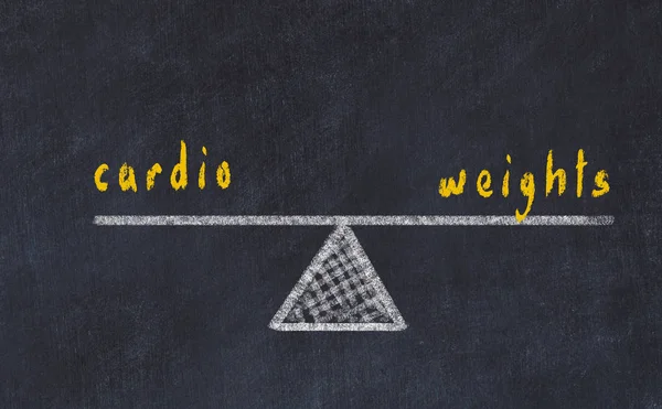 Kreidetafel Skizze der Waage. Konzept des Gleichgewichts zwischen Cardio und Gewichten — Stockfoto