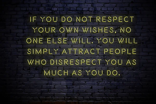 Duvarda olumlu motivasyonel alıntı Neon yazıt