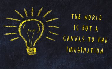 Sanat ve yaratıcılık hakkında ampul ve yazıt tebeşir çizimi