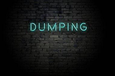 Neon yazıt dampingli vurgulu tuğla duvar