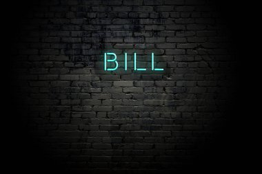 Neon yazıt gagalı vurgulu tuğla duvar