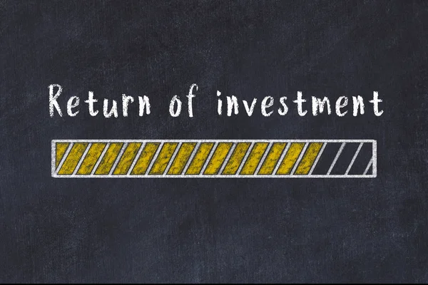 投資の碑文リターンとロードプログレスバーのチョーク図面 — ストック写真