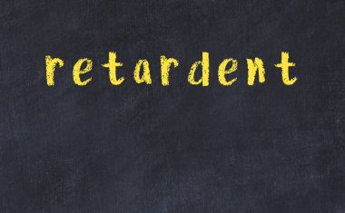 Kolej tebeşir masasında 