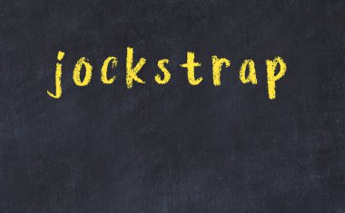 Üzerinde yazıt süspansuvar olan siyah karatahta