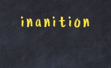 Üzerinde yazı olmayan siyah karatahta